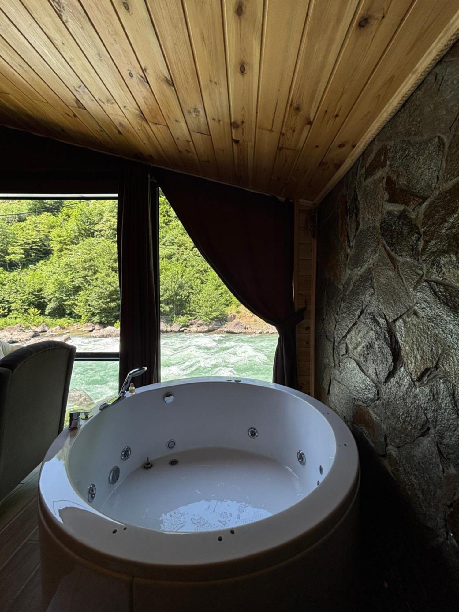 Dağ evi Ayder Royal - With River Charm Çamlıhemşin